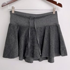 Vintage Y2K Derek Heart terry cloth grey mini skirt - Size Medium